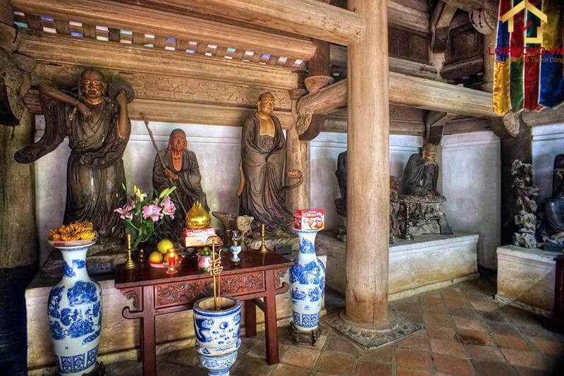 Chùa Tây Phương còn có 18 tượng La Hán