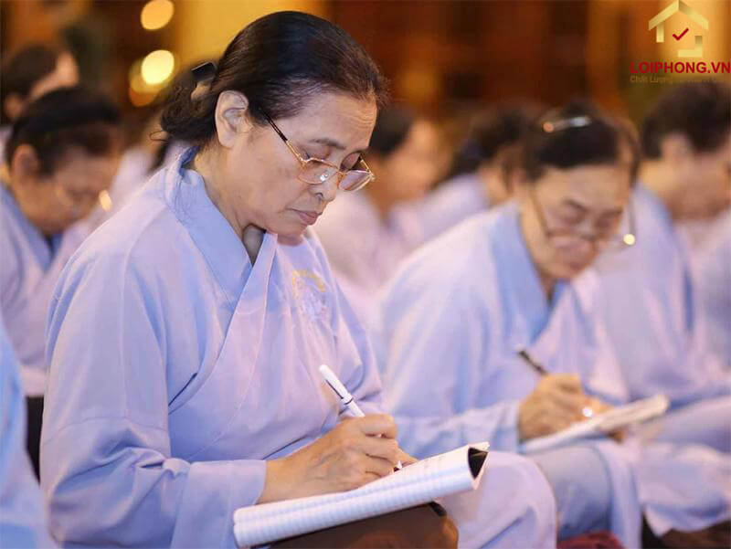 Không ngừng học tập, tu tập chánh pháp