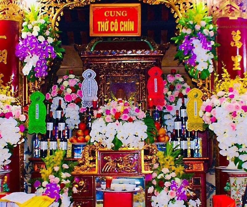 Cung thờ cô Chín