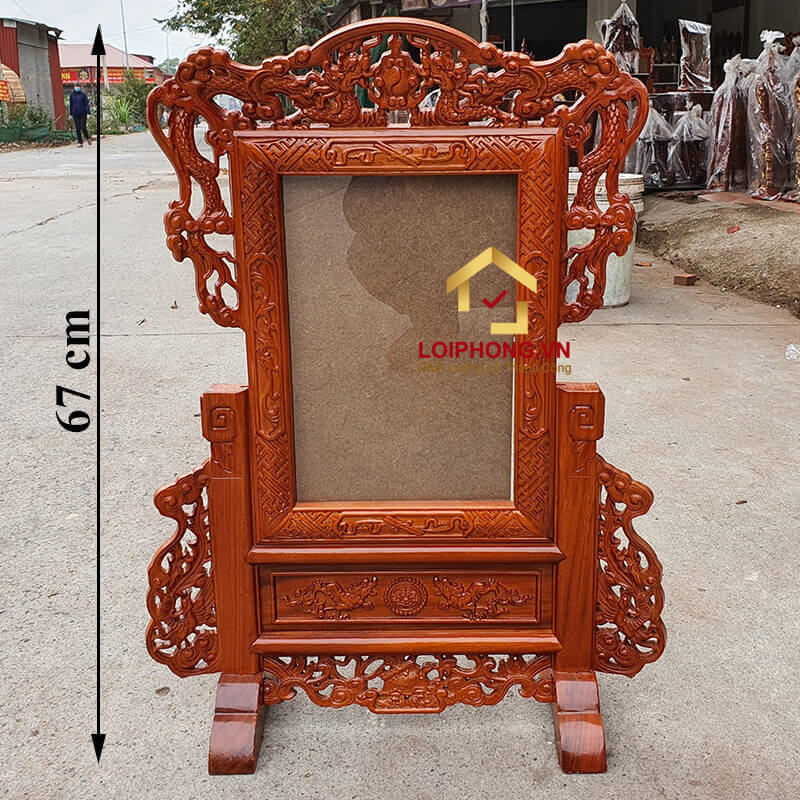 Khung hình thờ gỗ tự nhiên có các kích thước 15*21 , 20*25, 20*30 , 25*35