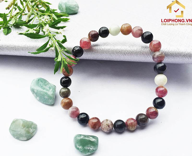 Giá vòng đá Tourmaline phụ thuộc vào chất lượng của đá
