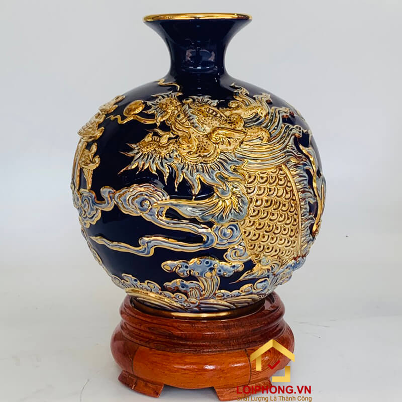 Bình hút tài lộc cá chép hóa rồng vẽ vàng màu vàng, xanh, đỏ cao 22 cm – 25 cm