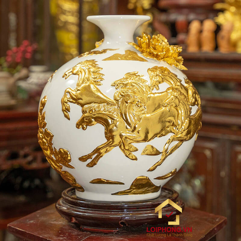 Bình hút tài lộc mã đáo thành công dát vàng cao 28 cm đường kính 23 cm