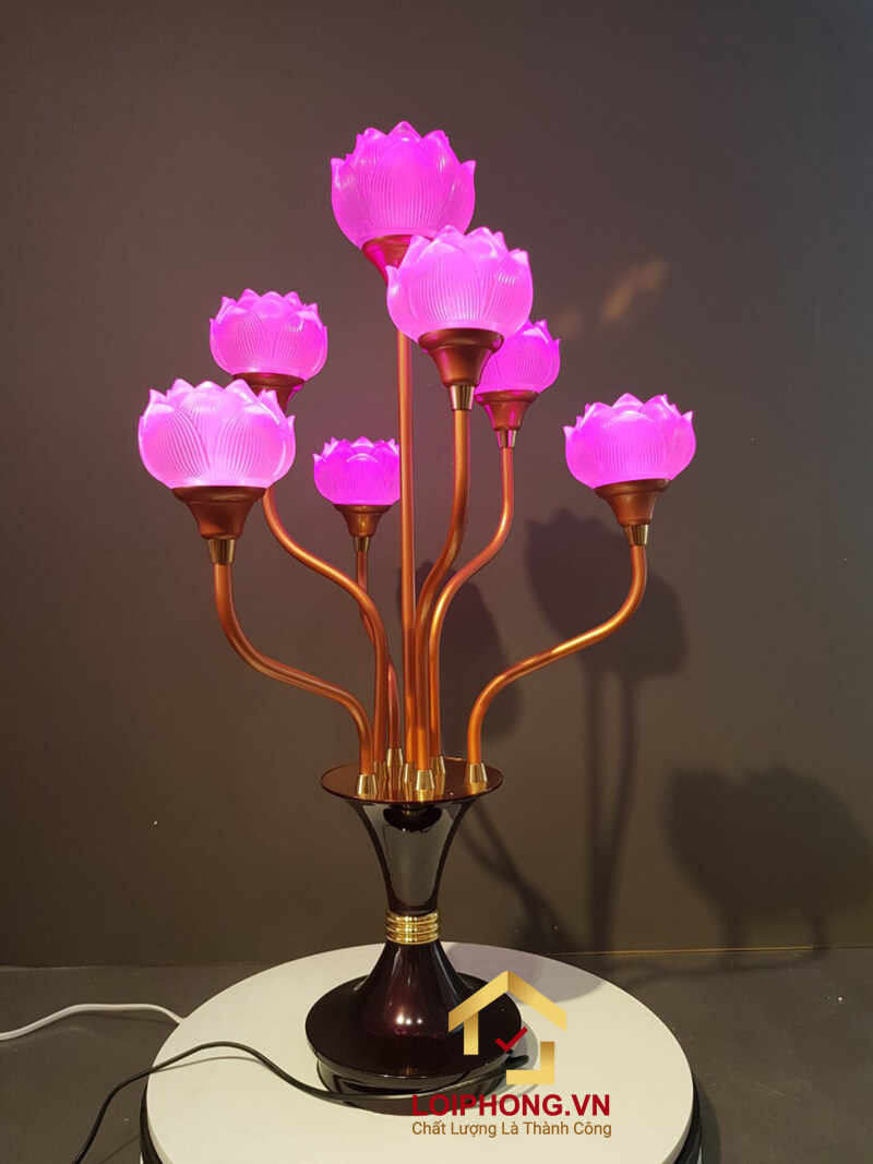 Đèn thờ hoa sen 7 bông bằng lưu ly cao cấp cao 76 cm
