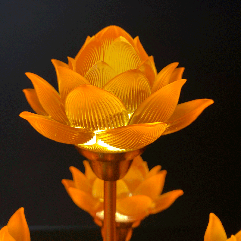 Đèn thờ hoa sen 9 bông nở rộ cao 55 cm