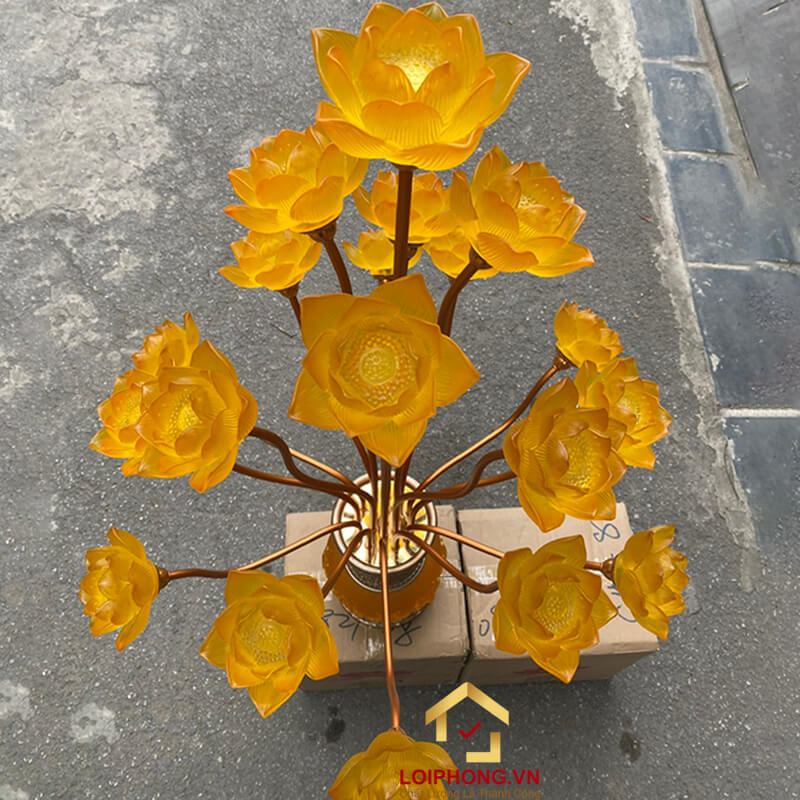 Đèn Thờ Hoa Sen Bình Lưu Ly 19 bông cao 126cm