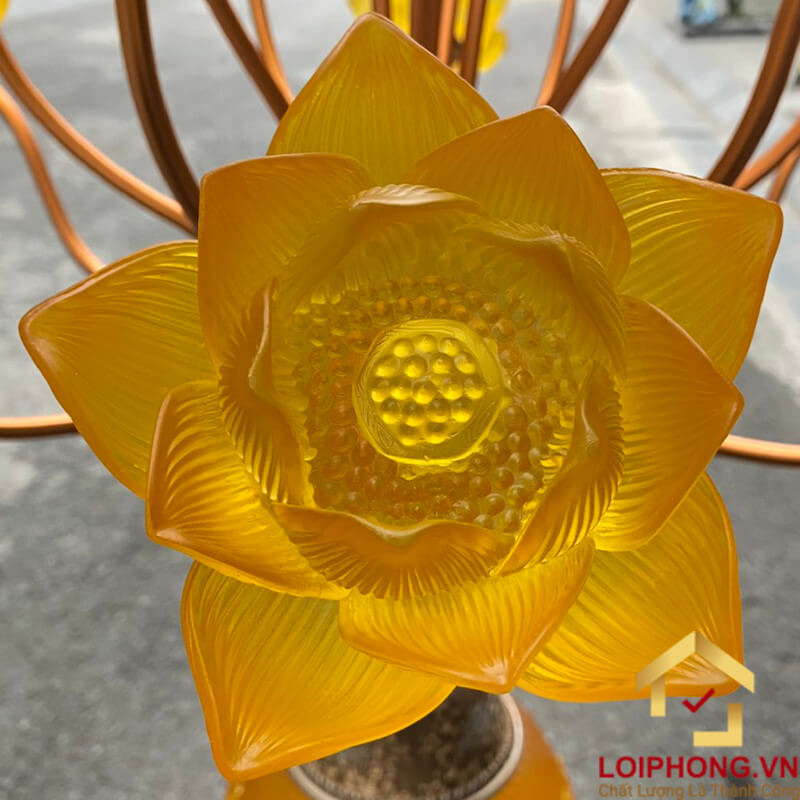 Đèn Thờ Hoa Sen Bình Lưu Ly 19 bông cao 126cm