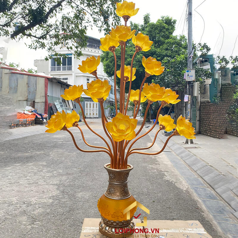 Đèn Thờ Hoa Sen Bình Lưu Ly 19 bông cao 126cm