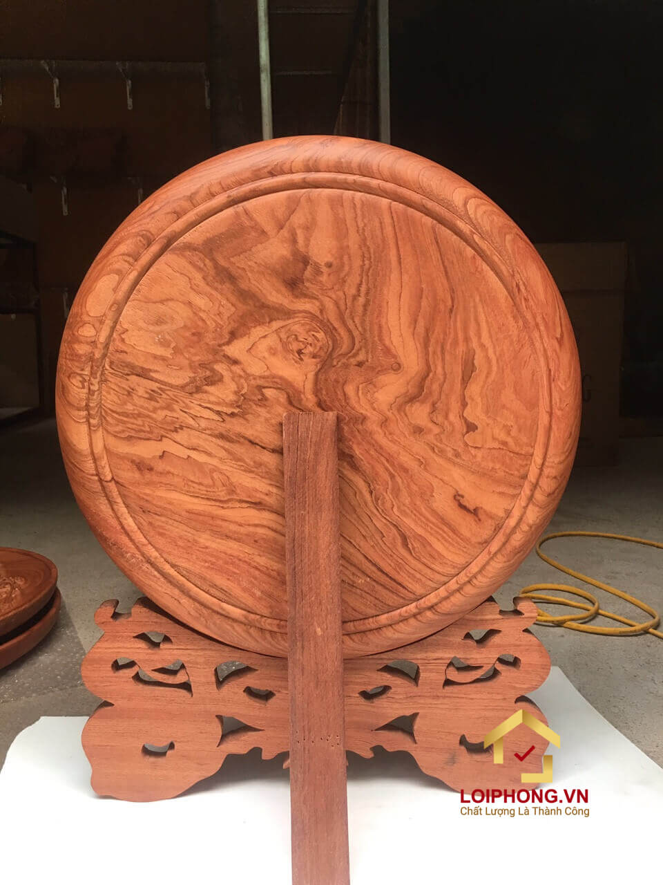 Đĩa gỗ trang trí anh hùng tương ngộ bằng gỗ hương đường kính đĩa 30 - 35 - 40 cm