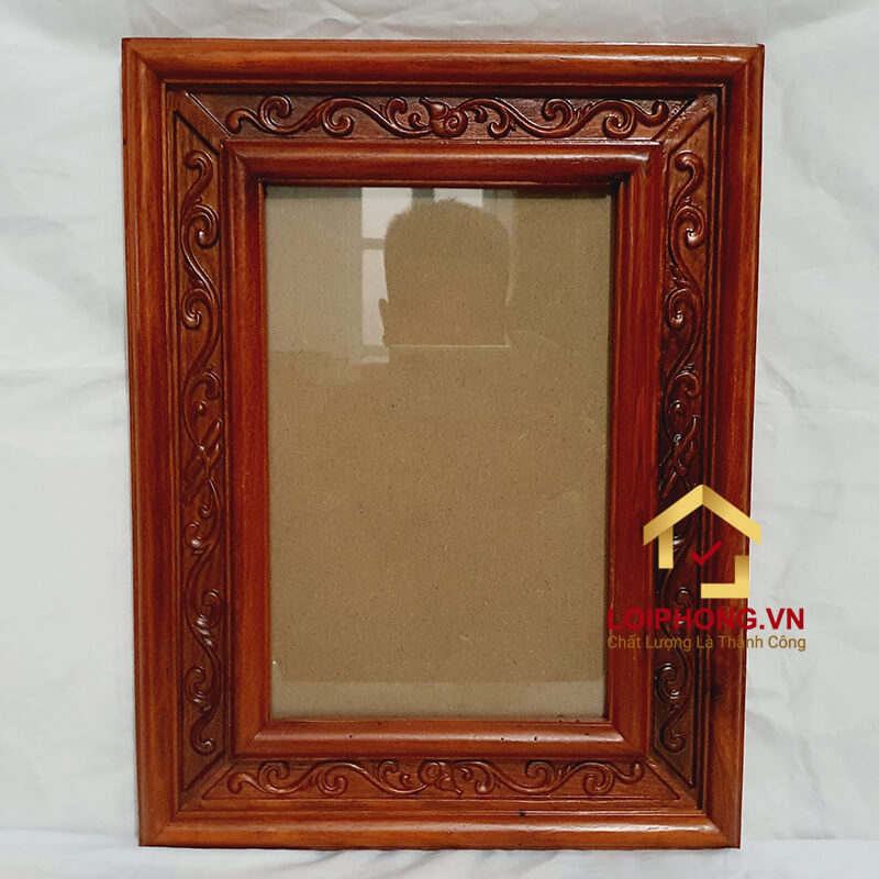 Khung ảnh thờ treo tường cho ảnh 20x30cm kích thước 33x43 cm