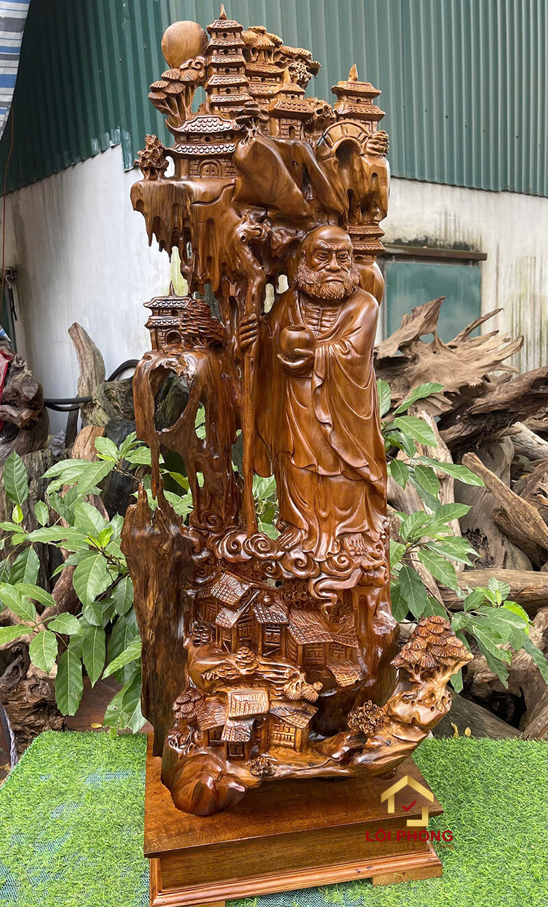 Tượng Đạt Ma Sư Tổ đứng tựa núi kích thước 100x48x28 cm