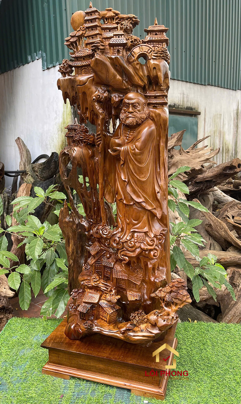 Tượng Đạt Ma Sư Tổ đứng tựa núi kích thước 100x48x28 cm