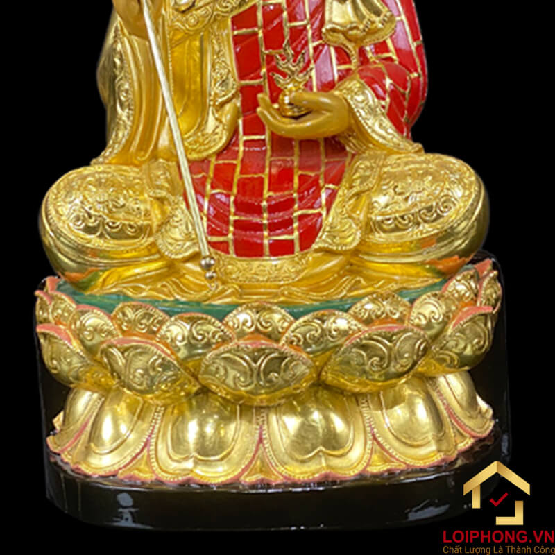 Tượng Địa Tạng Vương Bồ Tát Ngồi Đài Sen Bằng Gỗ Long Não Dát Vàng cao 48cm