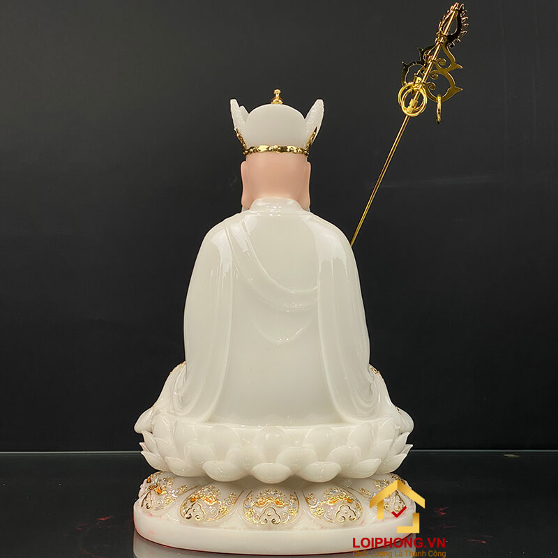 Tượng Địa Tạng Vương Bồ Tát Ngồi Đài Sen Bằng Bột Đá Trắng Viền Vàng Cao 30 – 65 cm