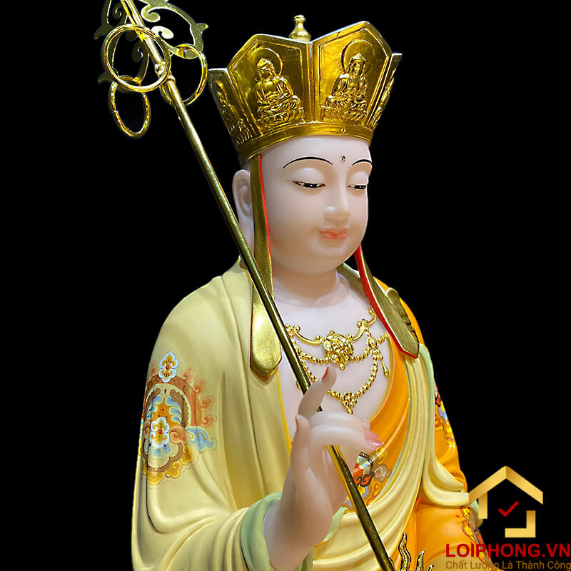 Tượng Địa Tạng Vương Bồ Tát bằng bột đá tọa đài sen vẽ gấm viền vàng cao 40, 48, 65 cm