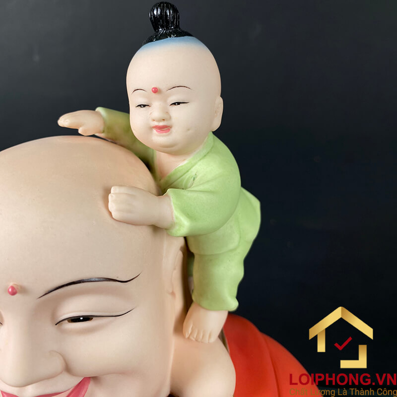 Tượng Phật Di Lặc Ngũ Phúc Ngồi Đài Sen Bằng Sứ Sơn Đỏ Cao 40cm