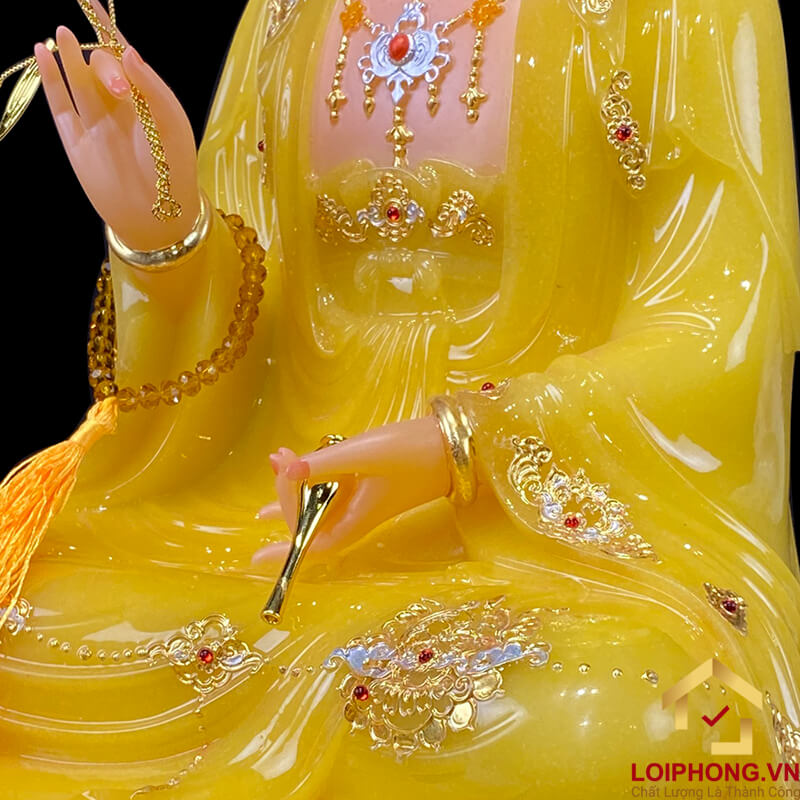 Tượng Phật Quan Âm Ngồi Đài Sen Bằng Bột Đá Thạch Anh Viền Vàng Cao Cấp cao từ 30 - 65cm