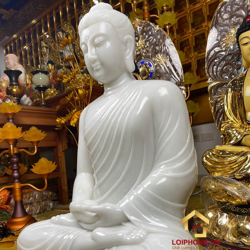 Tượng Phật Thích Ca Tĩnh Tâm Bằng Ngọc Hán Bạch Kích Thước 75cm x 50cm x 30cm