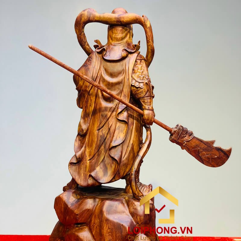 Tượng Quan Công trấn ải kích thước 48x23x18 cm