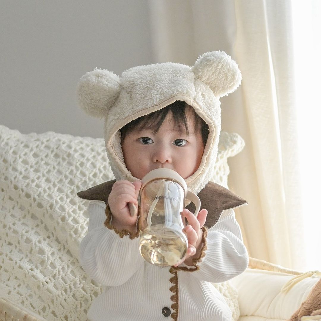 Thời điểm vàng và phương pháp hiệu quả để chuyển từ bình sữa sang bình hút cho bé