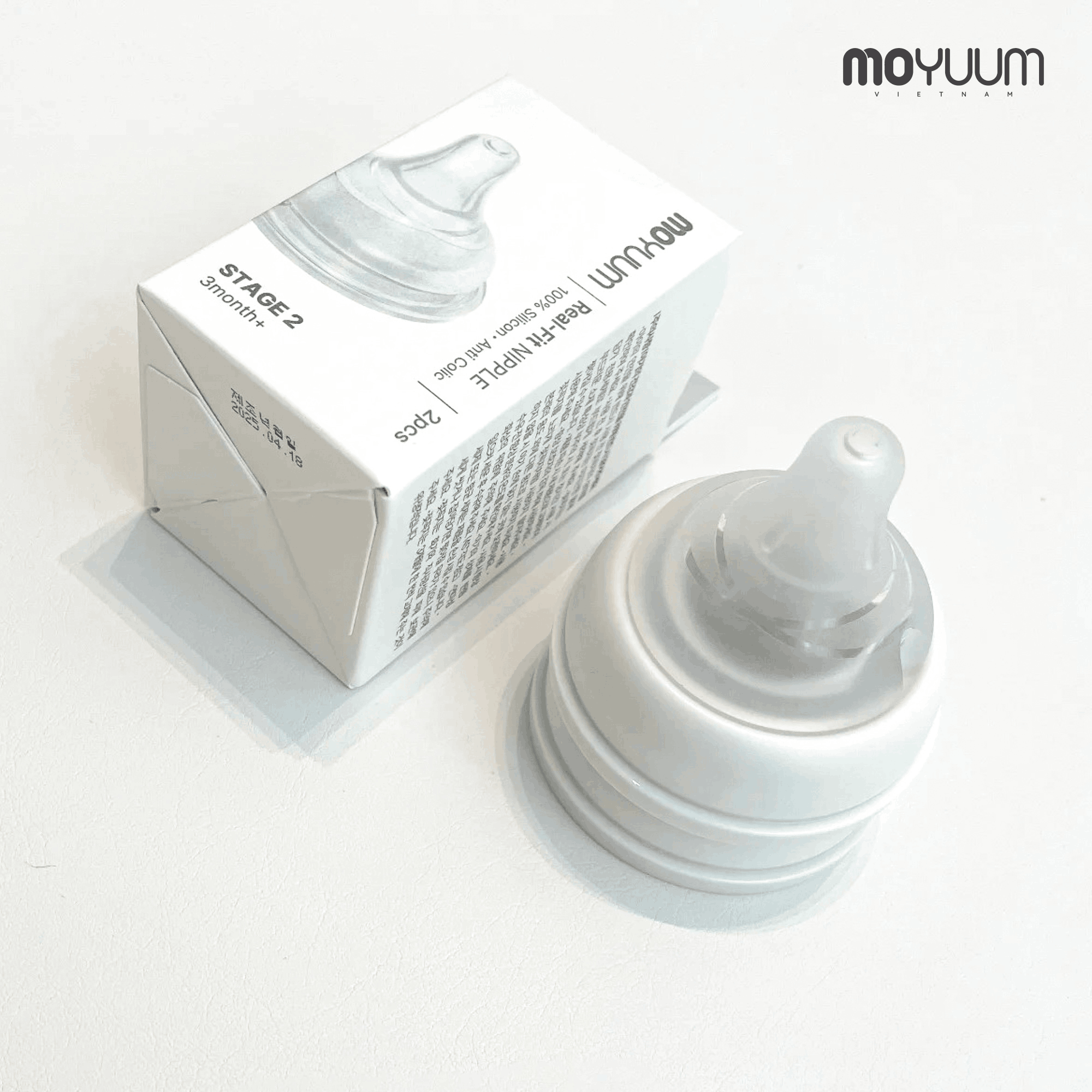 Núm bình Moyuum thế hệ 3 – Vì sao được các mẹ bỉm săn đón?