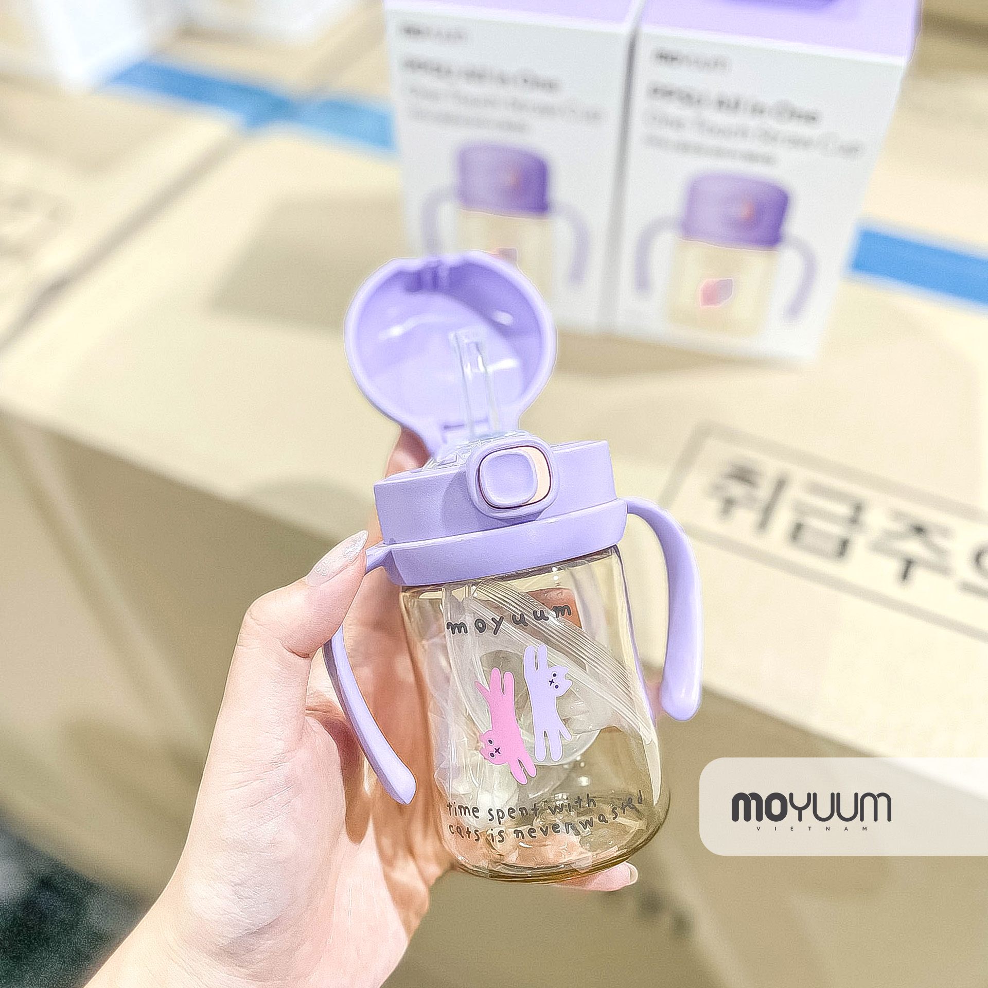 Cận cảnh bình tập hút Moyuum phiên bản With Cat mới nhất