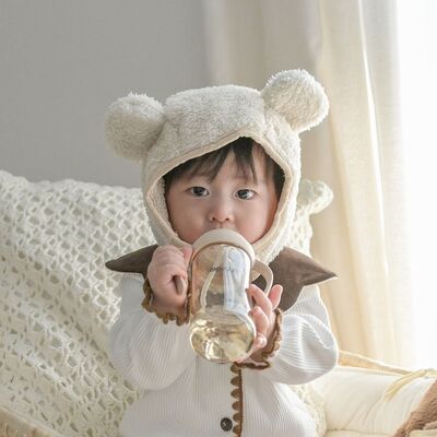 Độ tuổi phù hợp cho các bé tập dùng bình hút Moyuum