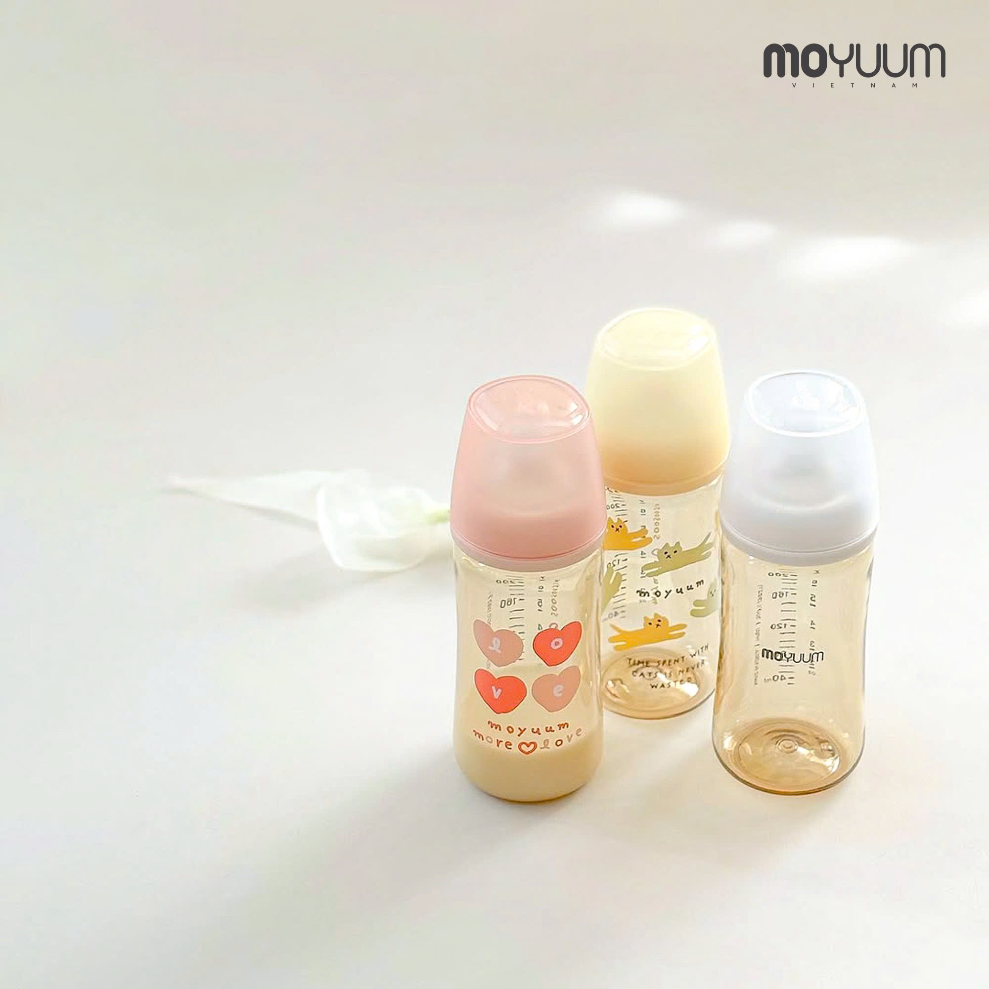 Nguyên nhân bé bỏ ăn sữa sau khi đổi size núm bình Moyuum? Hướng dẫn cách chọn size núm bình Moyuum đúng cách