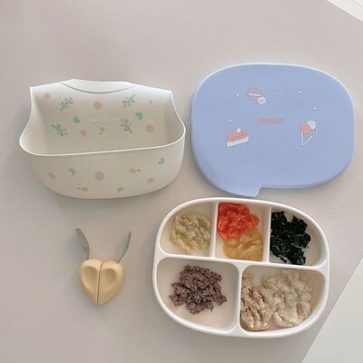 Mách mẹ cách rèn kỹ năng tự ăn cho con cực hiệu quả