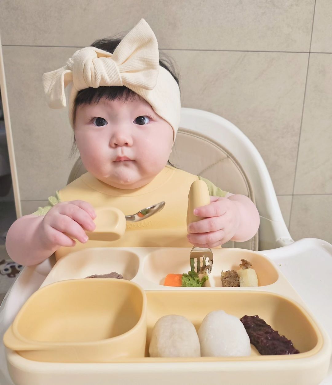 Chọn lựa 1 phương pháp ăn dặm phù hợp luôn là mong muốn của mọi bà mẹ bỉm sữa