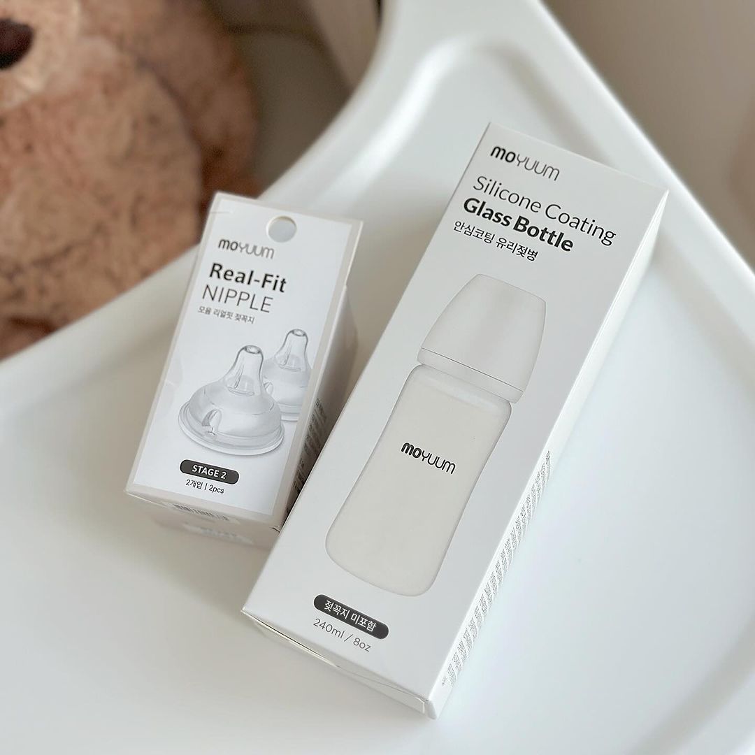 Bình sữa thủy tinh Moyuum được nhiều ba mẹ yêu thích nhờ độ bền và tính an toàn vượt trội
