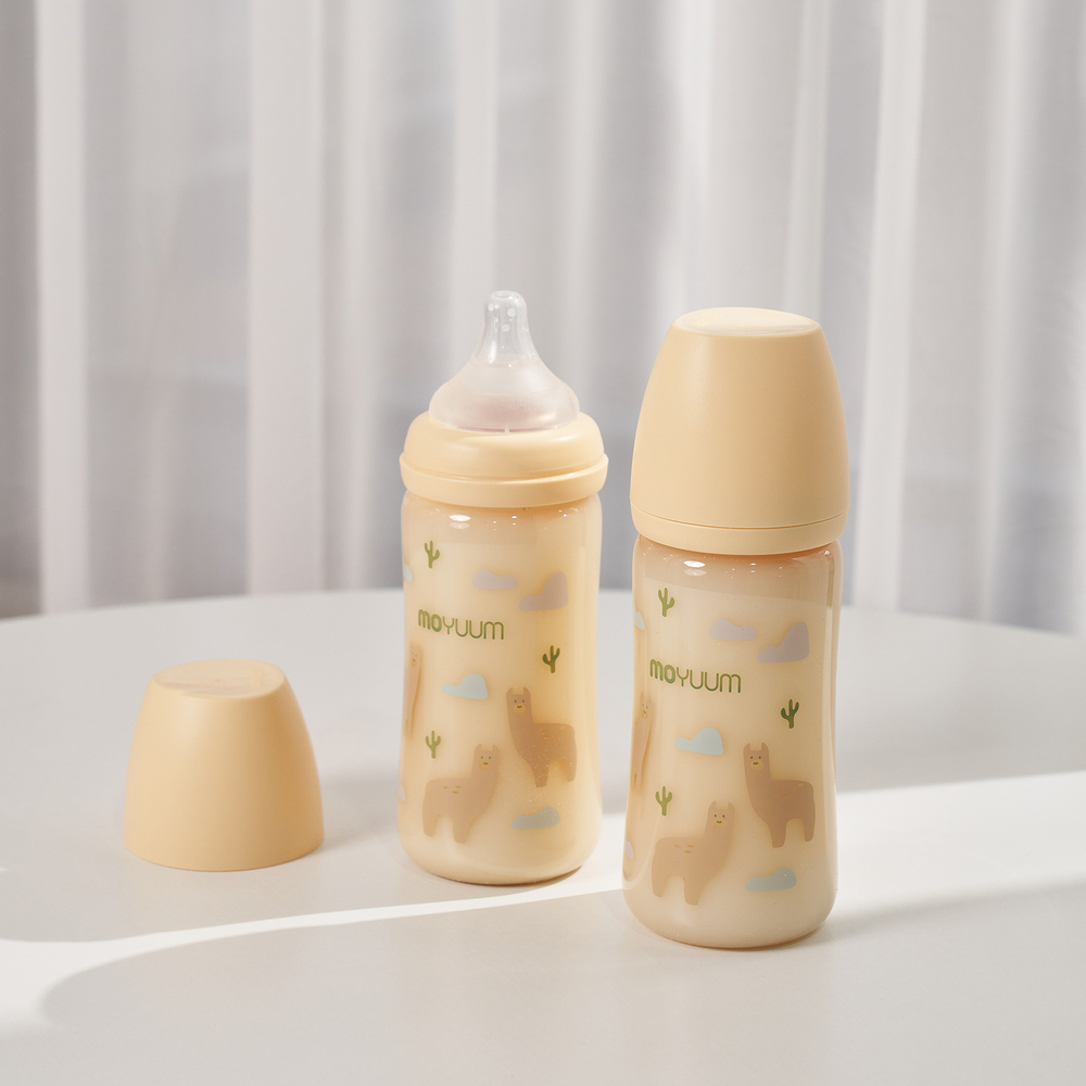 Bình sữa PPSU Moyuum - Lạc đà - 270ml - Kèm núm 2