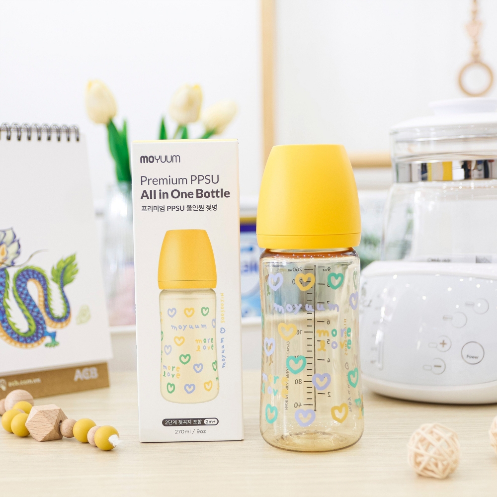 Bình sữa PPSU Moyuum - Tim vàng - 270ml - Kèm núm 2