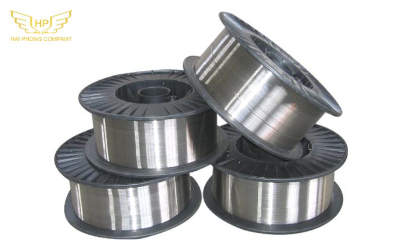 Cuộn hàn inox là gì? Tìm hiểu ứng dụng của loại vật liệu không gỉ này