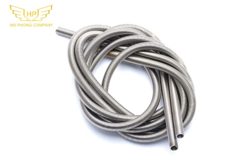 Ống lò xo inox: Vật liệu bền bỉ cho môi trường khắc nghiệt