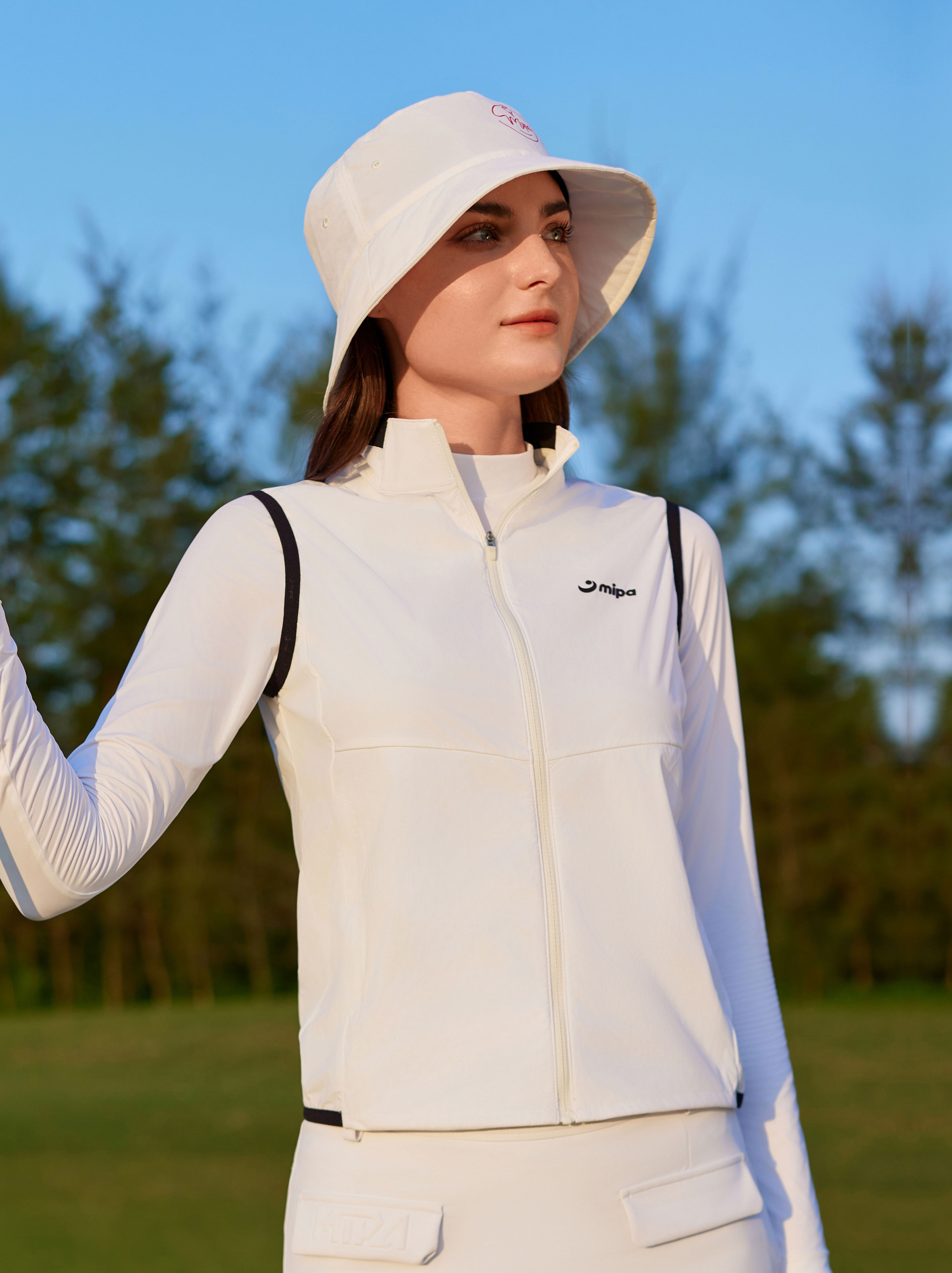 Hazel Vest - Women's Golf Jacket