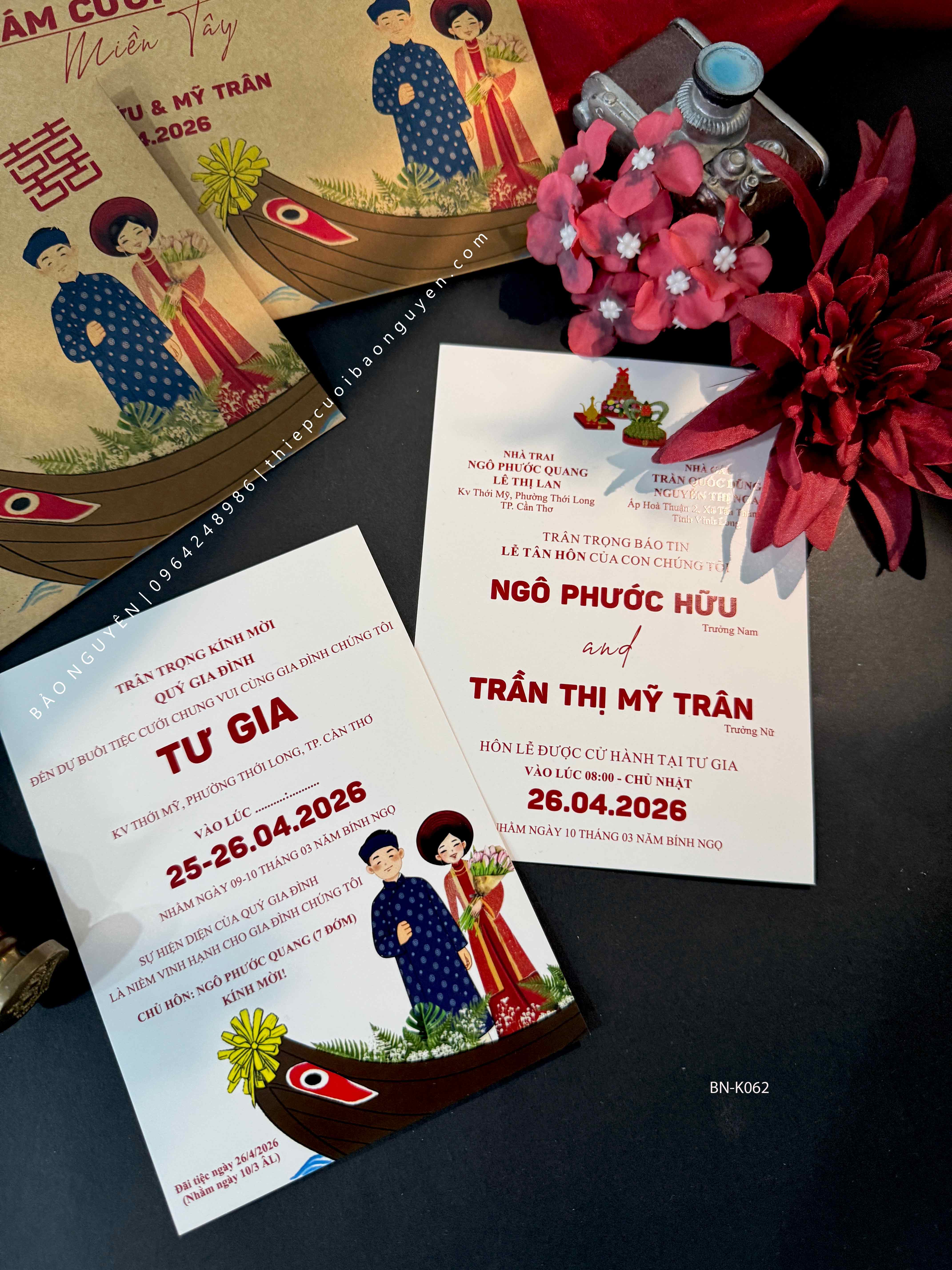 (BN-K062) Thiệp Cưới giấy Kraft hình chibi