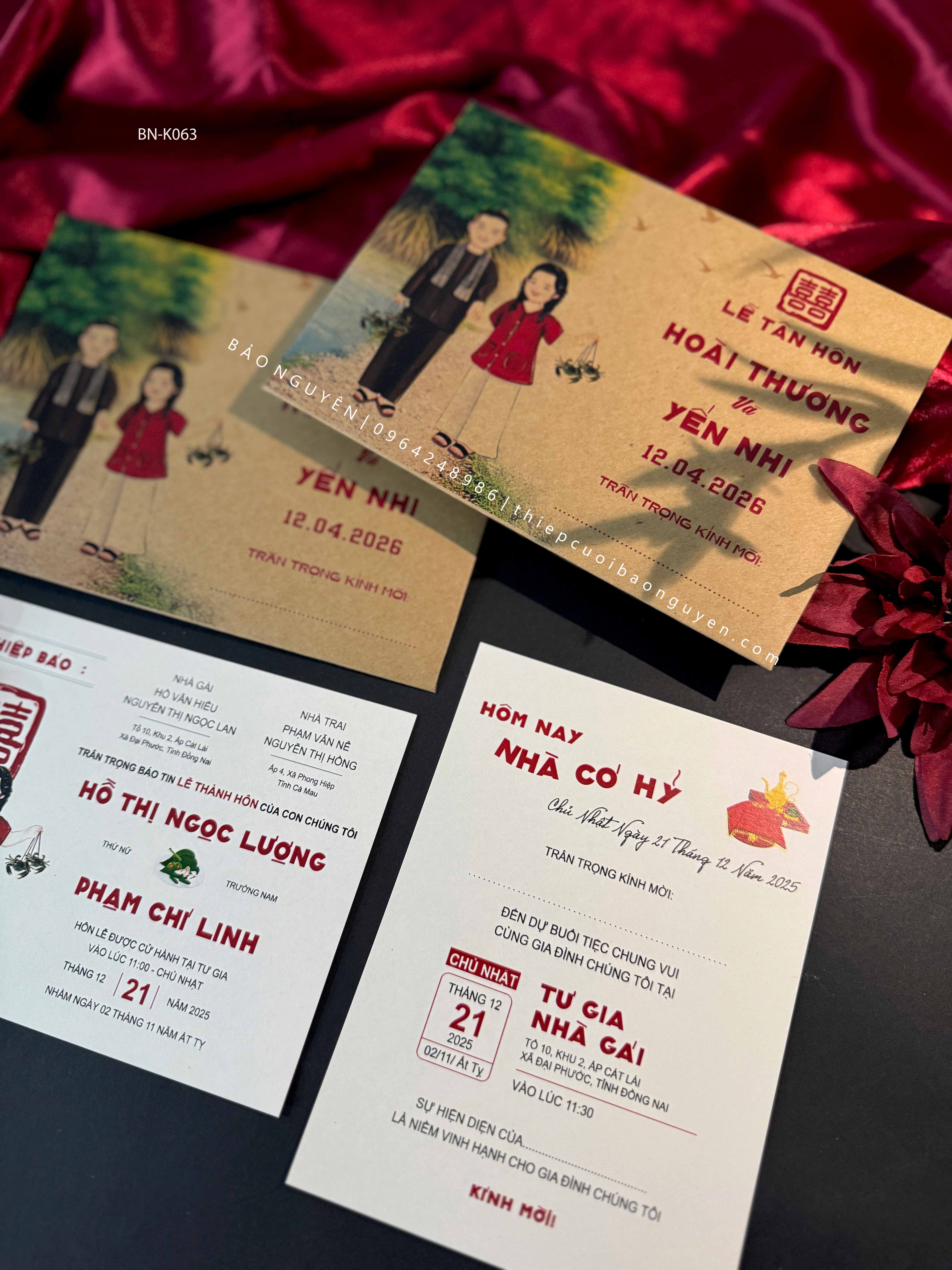 (BN-K063) Thiệp Cưới giấy Kraft hình chibi