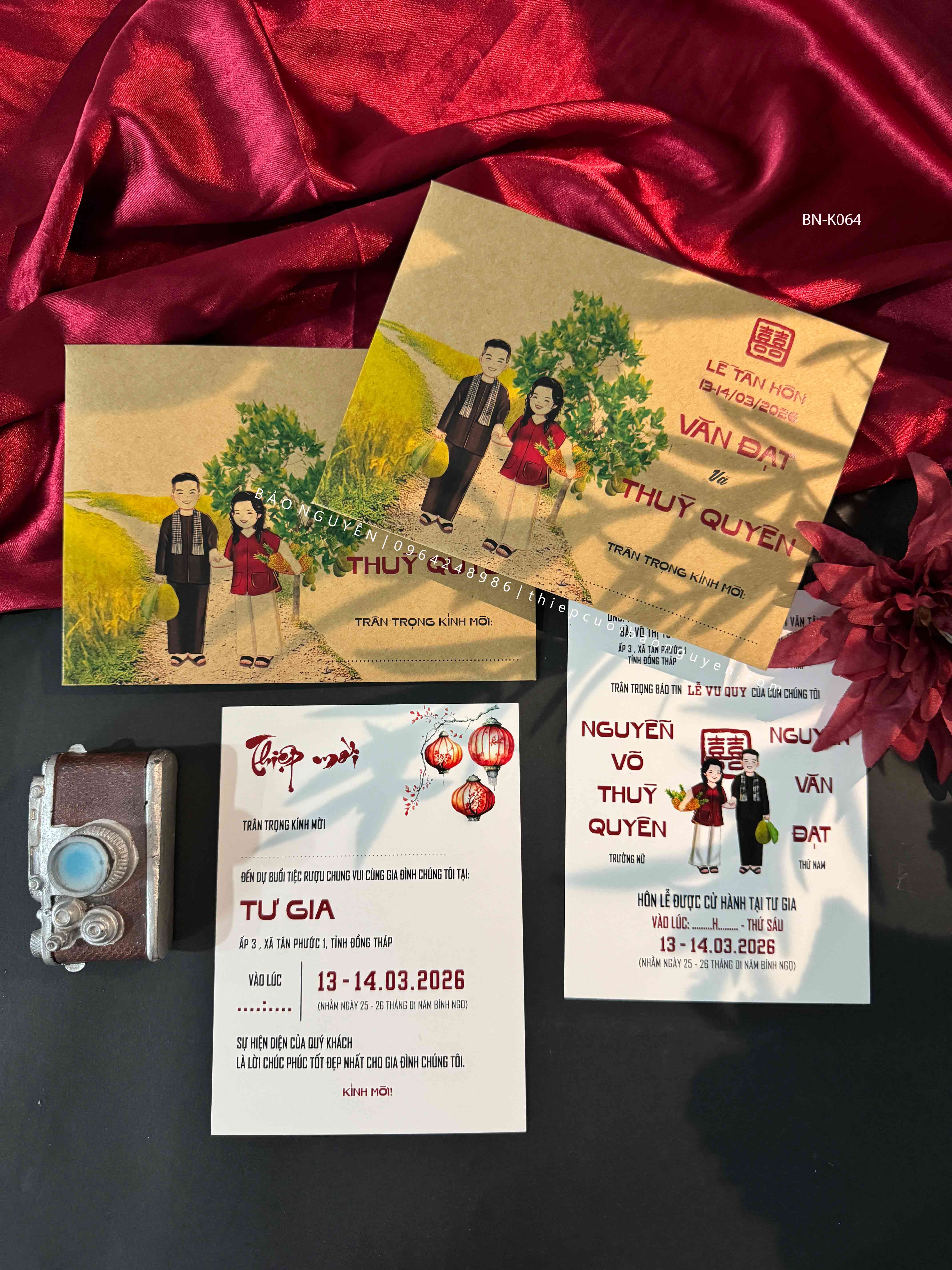 (BN-K064) Thiệp Cưới giấy Kraft hình chibi