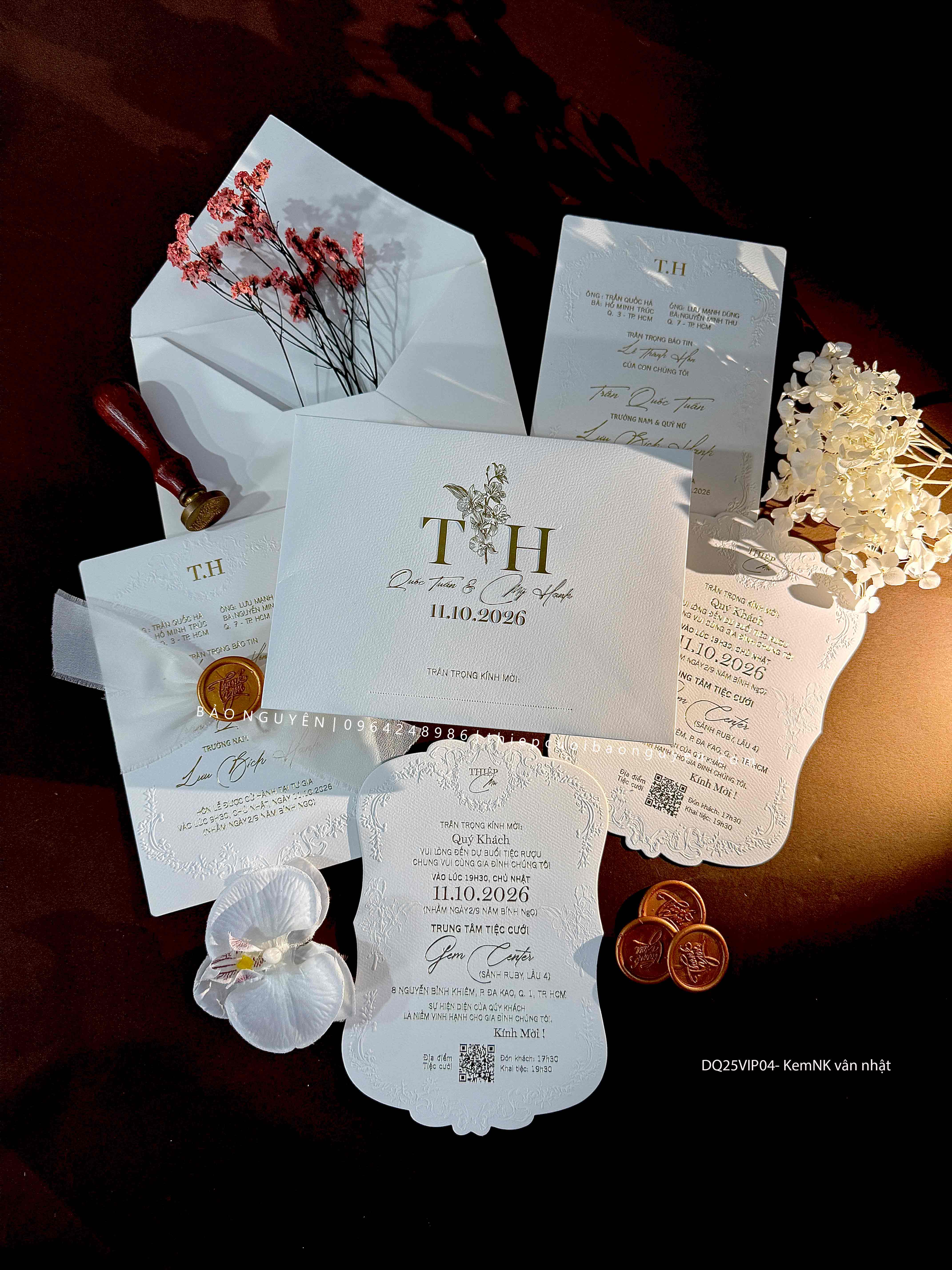 (DQ-25VIP04-KemNK vân nhật) Thiệp Cưới Cao Cấp 2026