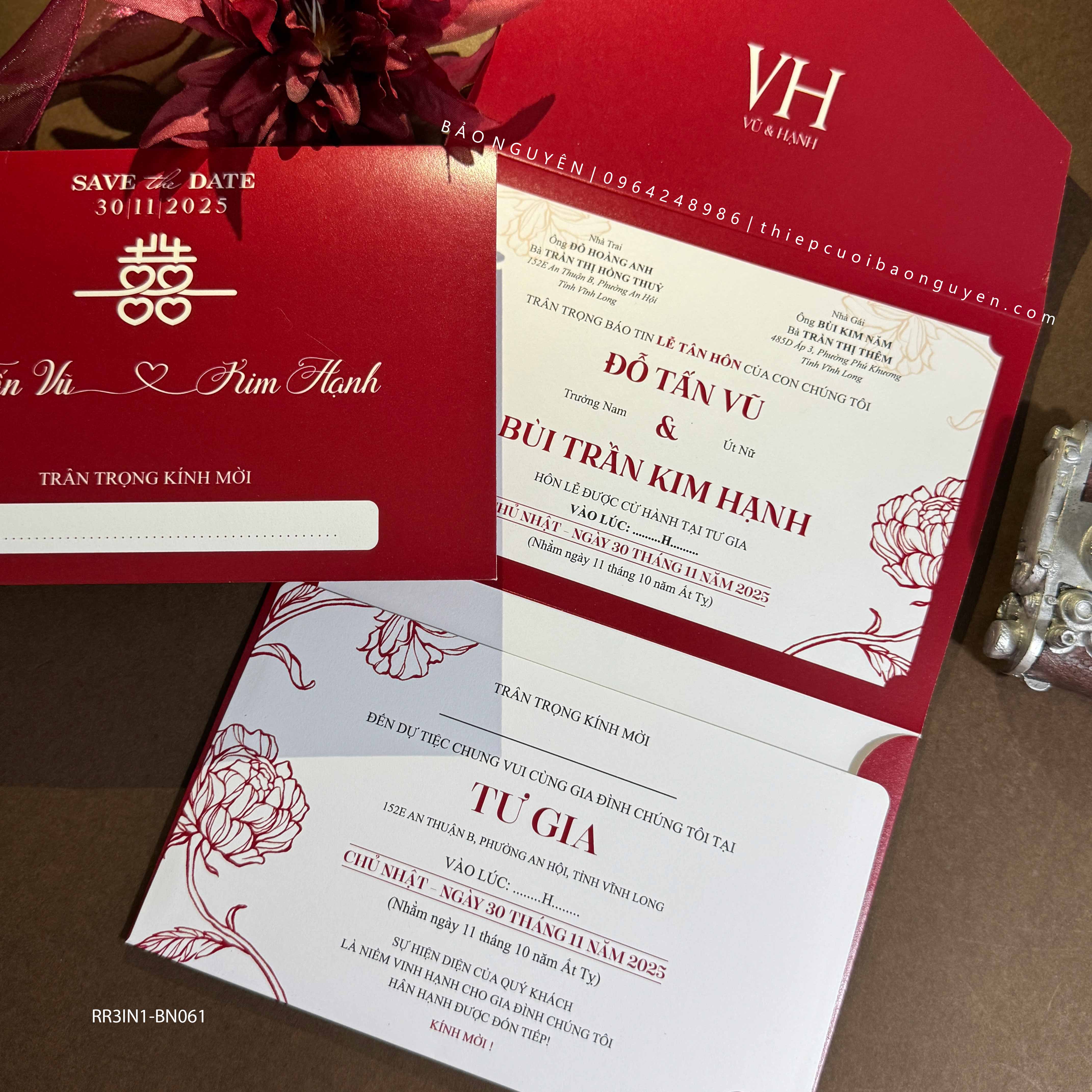 (RR3IN1 - BN060) Thiệp Cưới Gập 3 Có Bao Thư 3IN1