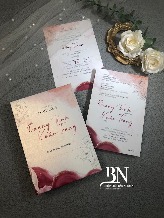 (RRAK-15) Thiệp Cưới Giấy Ánh Kim Mẫu Đứng