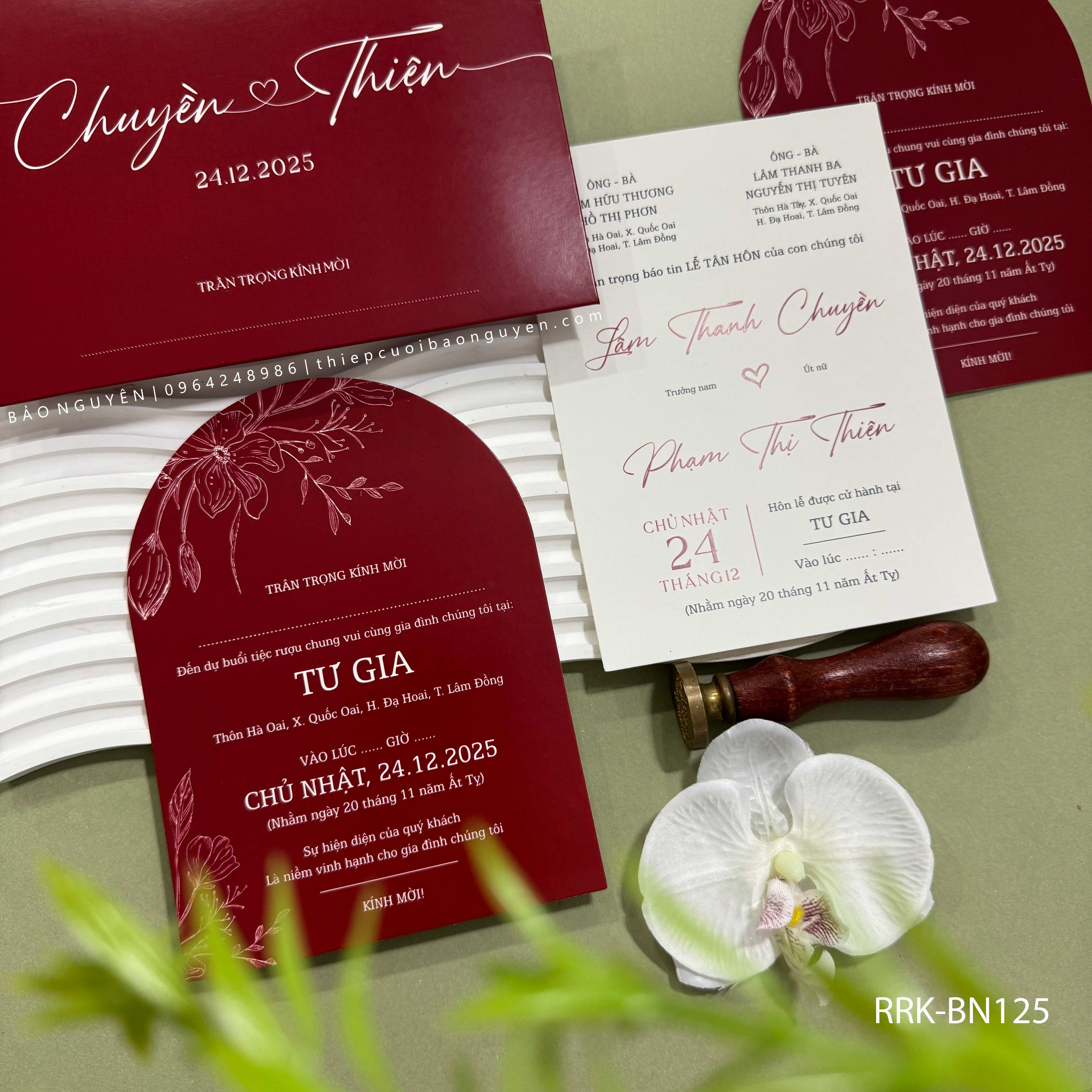 (RRK-BN125)  Thiệp Cưới KTS hiện đại sang trọng
