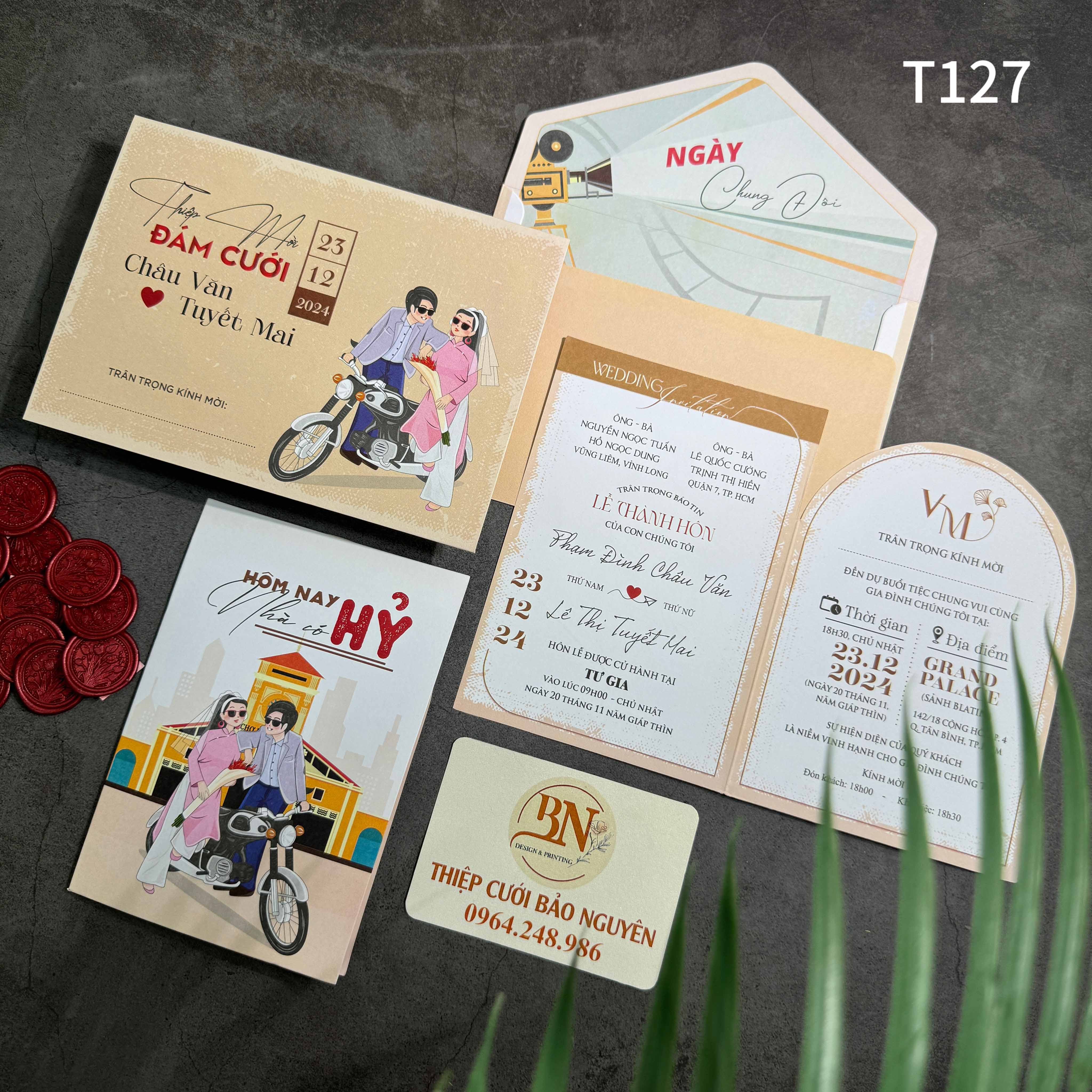 (T127) Thiệp cưới giá rẻ ruột gập đôi