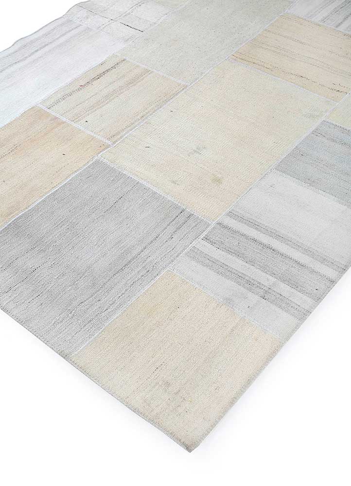 PROVENANCE COLLECTION (170x240 cm)