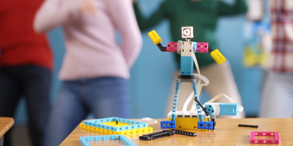 LEGO Education: Hành trình 40 năm gắn bó với việc học STEAM LEGO Education: Hành trình 40 năm gắn bó với việc học STEAM