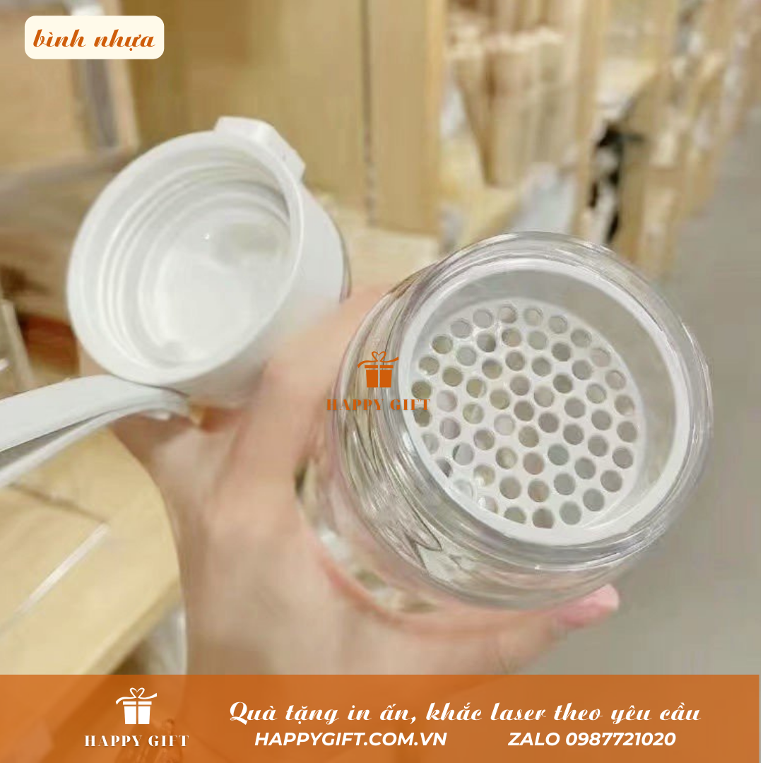 Bạn có nên dùng bình đựng nước bằng nhựa? Bình đựng nước nhựa có an toàn hay không