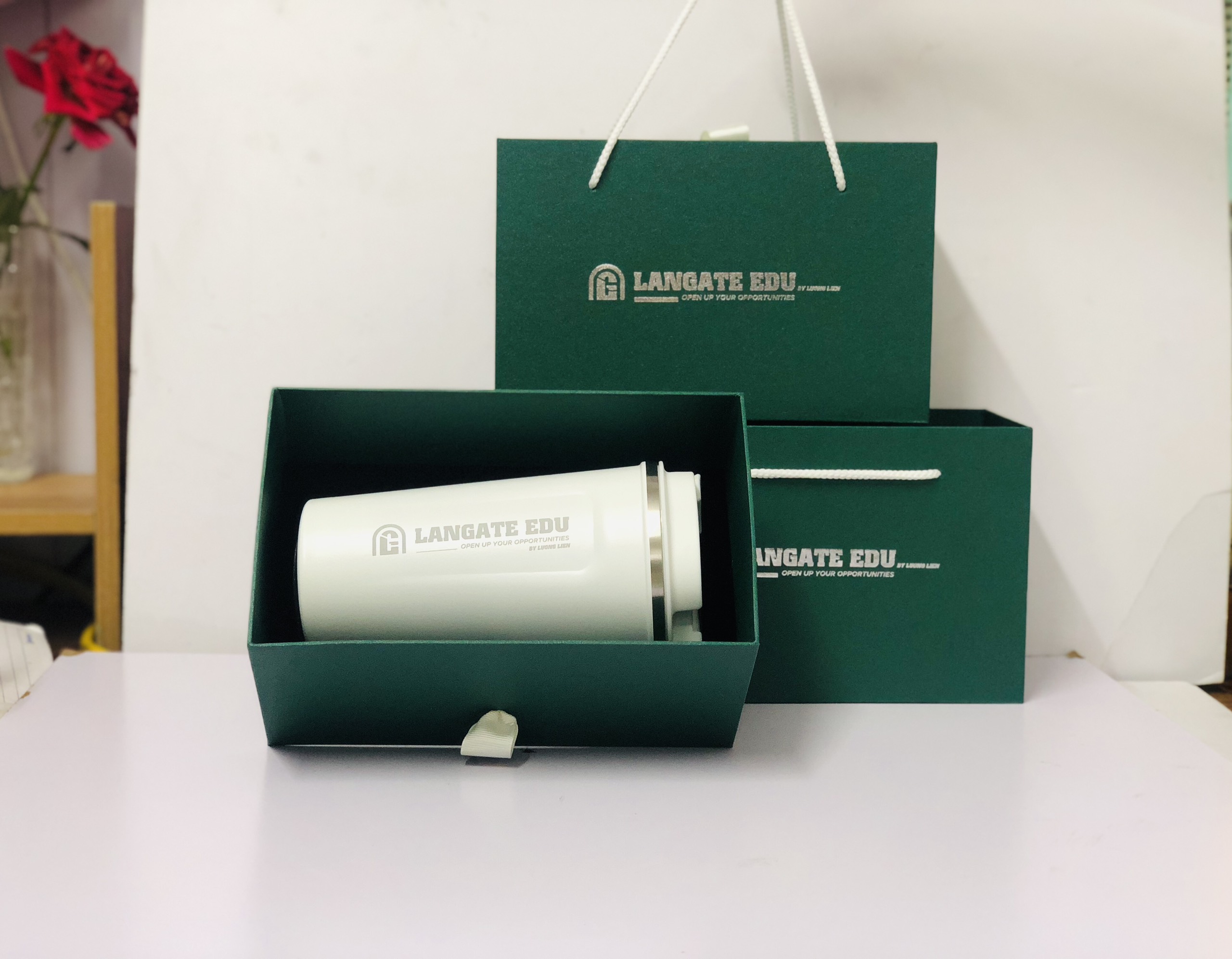 Set quà tặng bình giữ nhiệt Langate Edu