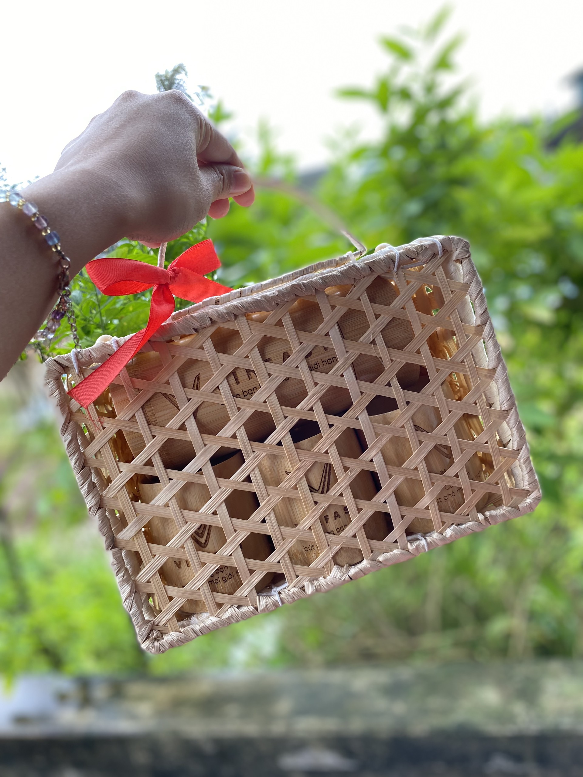 Giỏ tre may lát đan đùng để đựng quà tặng