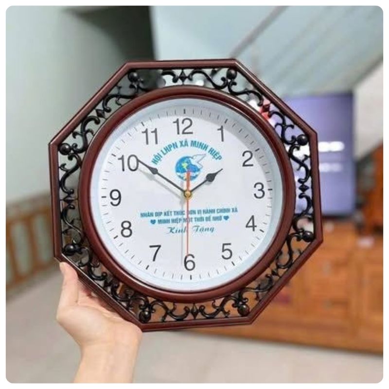 Đồng Hồ Khung Gỗ